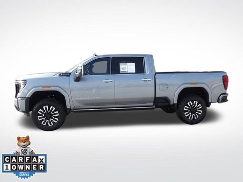 Used 2025 GMC Sierra 2500 Denali Ultimate image 4