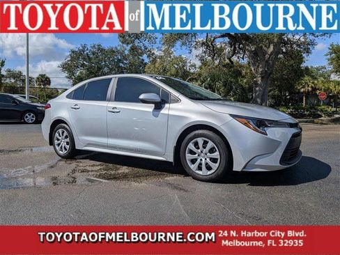 Used 2026 Toyota Corolla LE FWD image 1