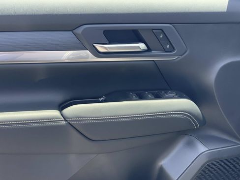 New 2026 GMC Terrain Elevation w/ Technology Package II FWD image 19