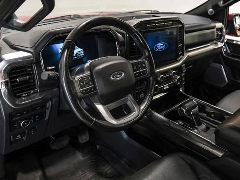 Used 2021 Ford F150 Lariat w/ Equipment Group 502A High AWD/4WD image 4