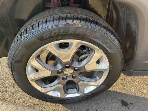 Used 2020 Jeep Compass Limited w/ Safety & Security Group image 47