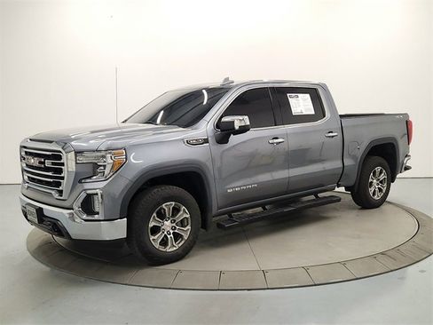 Used 2020 GMC Sierra 1500 SLT image 3