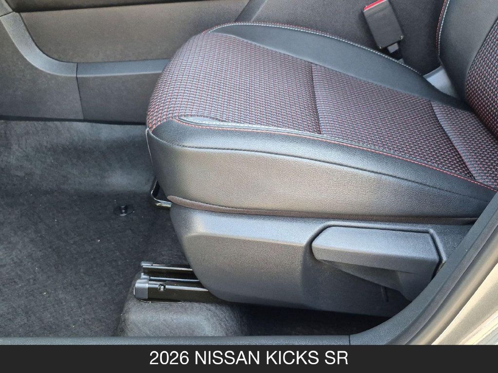 Certified 2026 Nissan Kicks SR FWD image 15