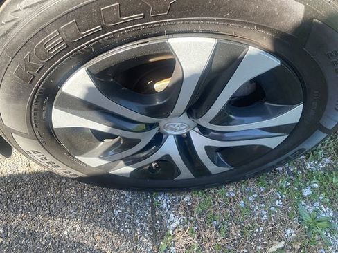 Used 2018 Toyota RAV4 LE w/ All Weather Liner Package AWD/4WD image 5