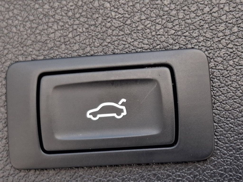 Used 2014 Audi SQ5 Premium Plus AWD/4WD image 29