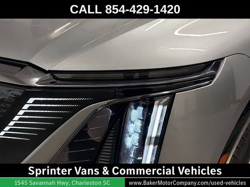 Used 2024 Cadillac Lyriq Sport RWD image 32