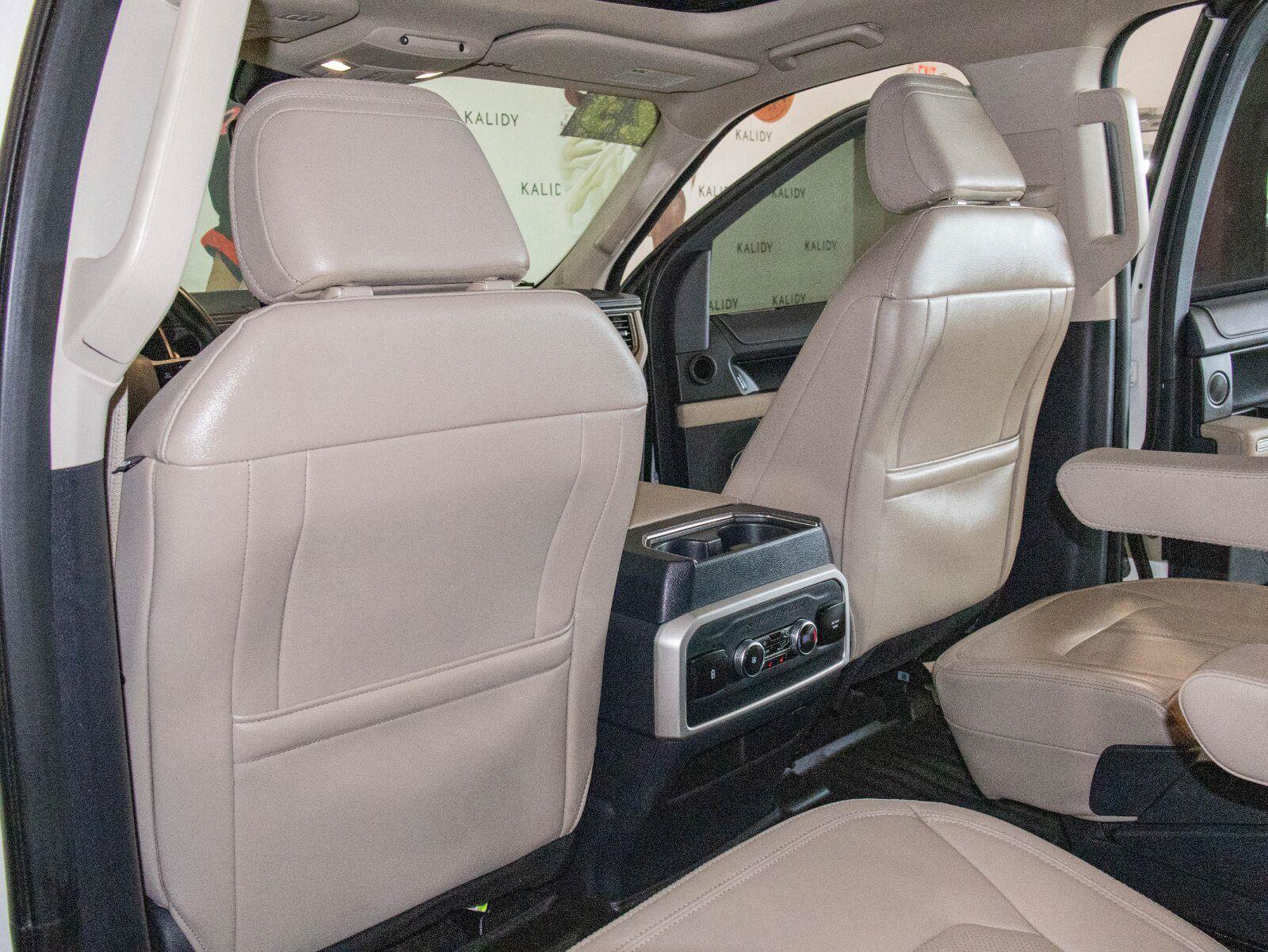 Used 2023 Ford Expedition Max Limited AWD/4WD image 9