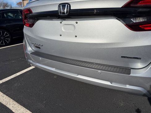 New 2026 Honda Odyssey Touring image 31