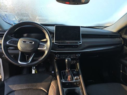 Used 2022 Jeep Compass Trailhawk w/ Trailhawk Elite Group image 10