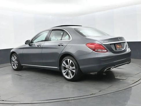 Used 2018 Mercedes-Benz C 300 4MATIC Sedan w/ Premium Package image 9