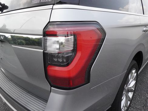 Used 2021 Ford Expedition Limited RWD image 34