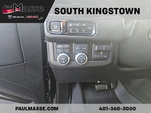 Used 2025 GMC Yukon AT4 Ultimate AWD/4WD image 11