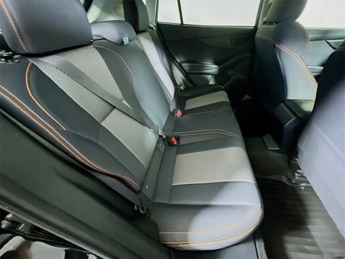 Used 2022 Subaru Crosstrek 2.0i Premium w/ Moonroof Package image 23