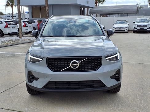 New 2026 Volvo XC40 B5 Ultra w/ Protection Package Premier image 2