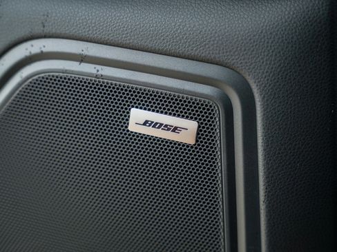 New 2025 Porsche Macan image 17