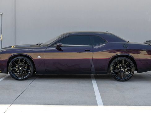 Used 2021 Dodge Challenger SXT w/ Blacktop Package RWD image 9
