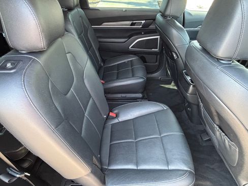 Used 2021 Kia Telluride EX w/ EX Premium Package FWD image 28