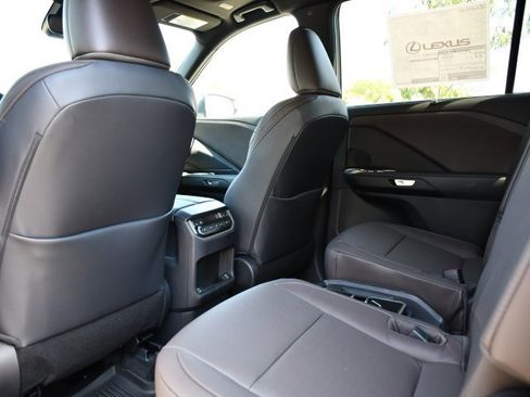 New 2026 Lexus TX 350 AWD image 17