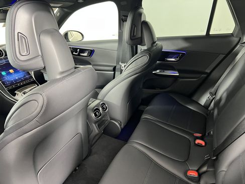 New 2026 Mercedes-Benz GLC 300 4MATIC image 19