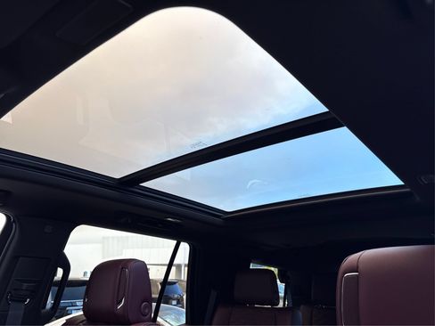 New 2026 Cadillac Escalade Luxury AWD/4WD image 33