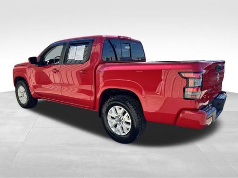 Used 2022 Nissan Frontier SV RWD image 4