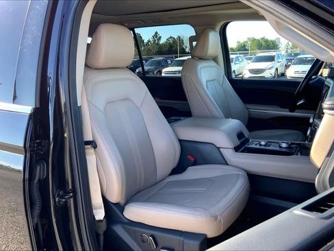 Certified 2024 Ford Expedition Max Limited image 9