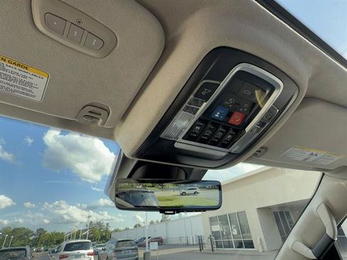 Used 2024 RAM 1500 Limited AWD/4WD image 24
