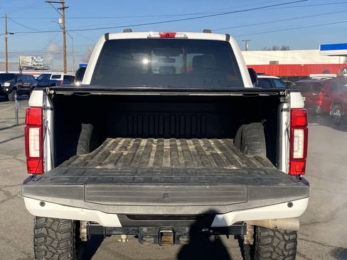 Used 2020 Ford F350 Platinum image 24