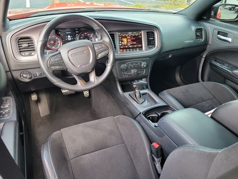 Used 2023 Dodge Charger R/T w/ Plus Group RWD image 15