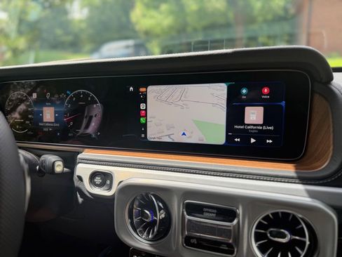 Used 2025 Mercedes-Benz G 63 AMG 4MATIC image 5