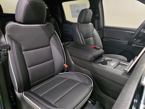 New 2026 GMC Sierra EV Elevation w/ Premium Package image 33