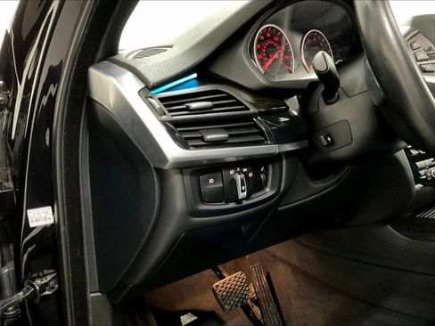 Used 2018 BMW X5 sDrive35i RWD image 25