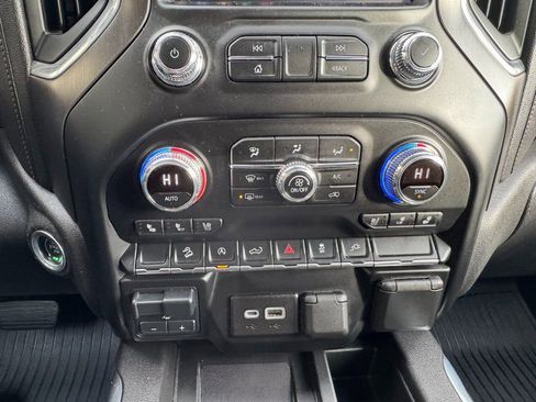 Used 2021 GMC Sierra 1500 AT4 w/ AT4 Preferred Package image 23