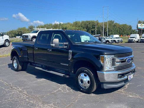 Used 2019 Ford F350 XLT AWD/4WD image 4