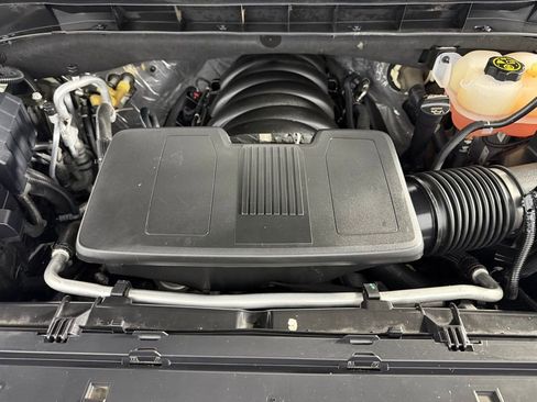 Used 2023 Cadillac Escalade Premium Luxury w/ Performance Package AWD/4WD image 35
