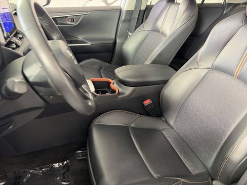 Used 2024 Toyota RAV4 Adventure AWD/4WD image 19