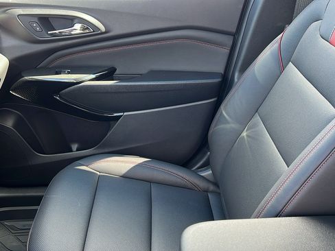 New 2026 Chevrolet Trax RS w/ Driver Confidence Package FWD image 19