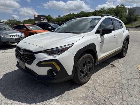 Used 2024 Subaru Crosstrek 2.5i Sport AWD/4WD image 6