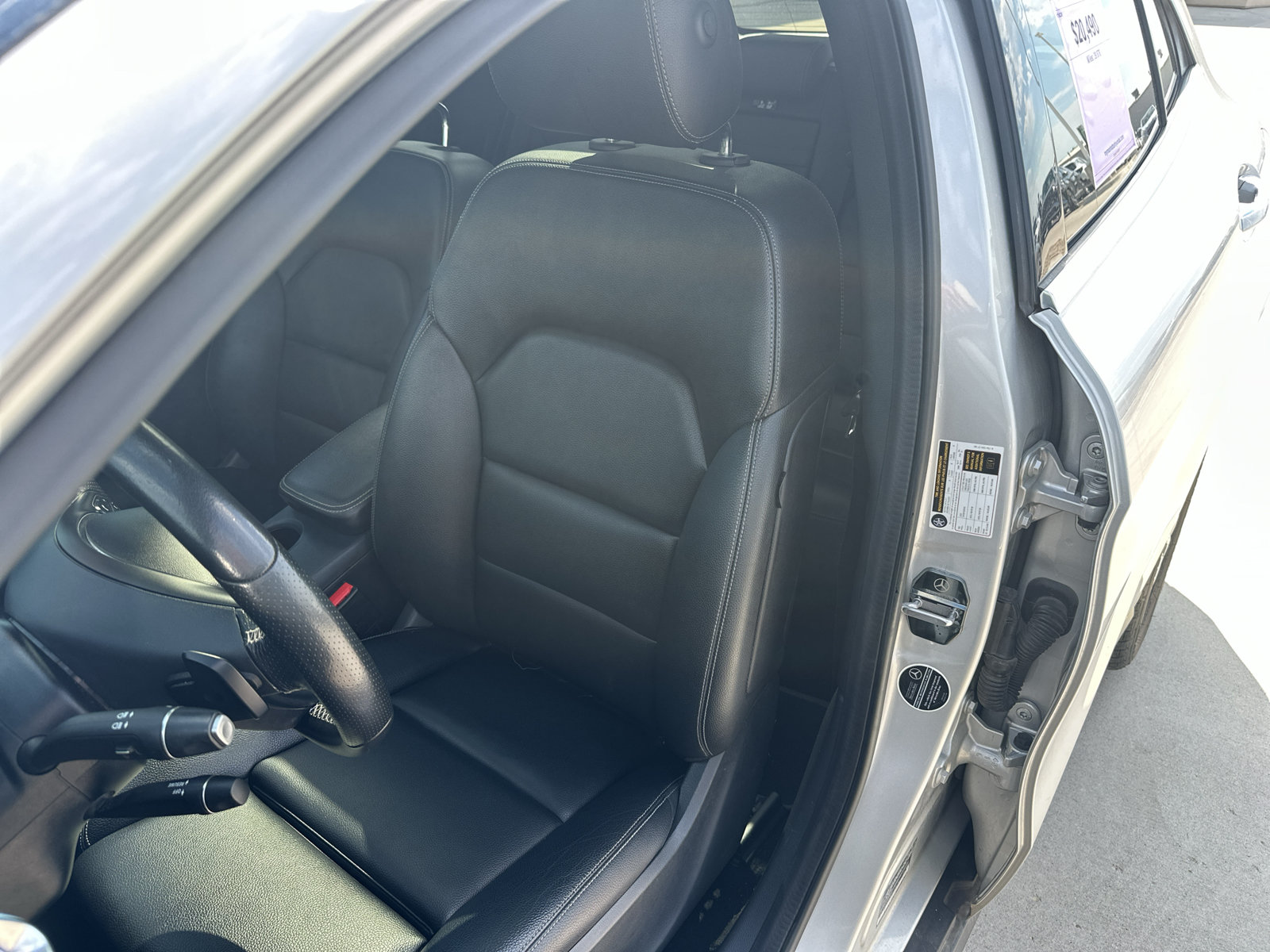 Used 2018 Mercedes-Benz GLA 250 4MATIC w/ Premium Package image 30
