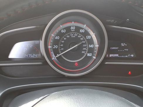 Used 2016 MAZDA MAZDA3 i Touring w/ Popular Equipment Package image 15