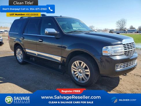 Used 2013 Lincoln Navigator 4WD image 5