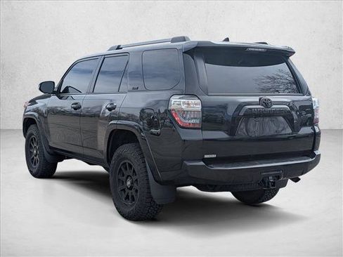 Used 2023 Toyota 4Runner SR5 Premium w/ SR5 Premium Package image 7