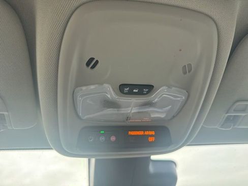 Used 2025 Buick Encore GX Preferred image 25