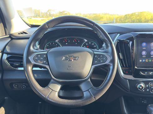 Used 2021 Chevrolet Traverse RS AWD/4WD image 30