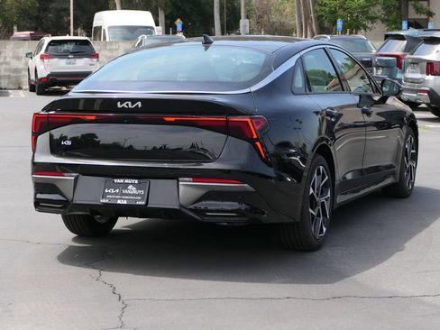 Used 2025 Kia K5 EX FWD image 4