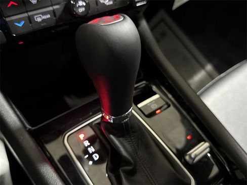 New 2026 Jeep Compass Latitude image 15