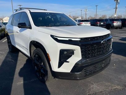 Used 2024 Chevrolet Traverse RS