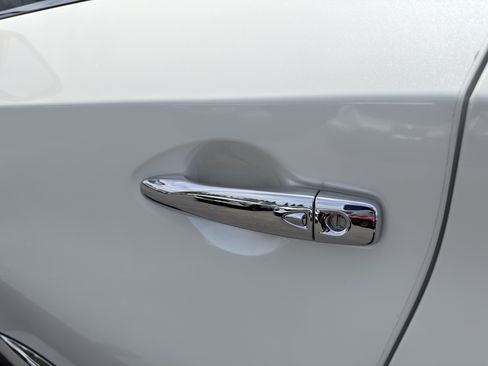Used 2021 Nissan Murano SV FWD image 35