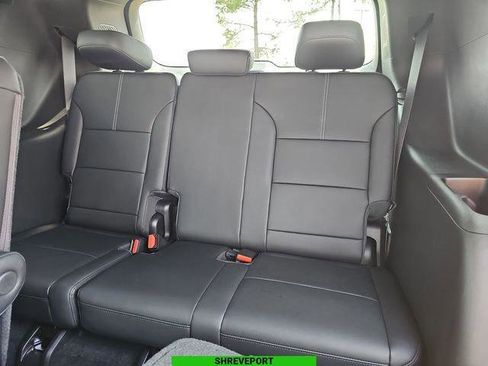 New 2025 GMC Acadia Elevation w/ Elevation Premium Package image 8