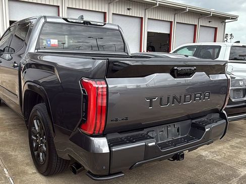 Used 2023 Toyota Tundra Platinum w/ Advanced Package image 4